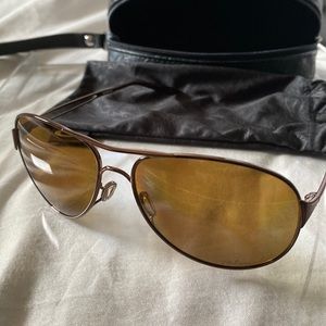 New Oakley Aviator Sunglasses